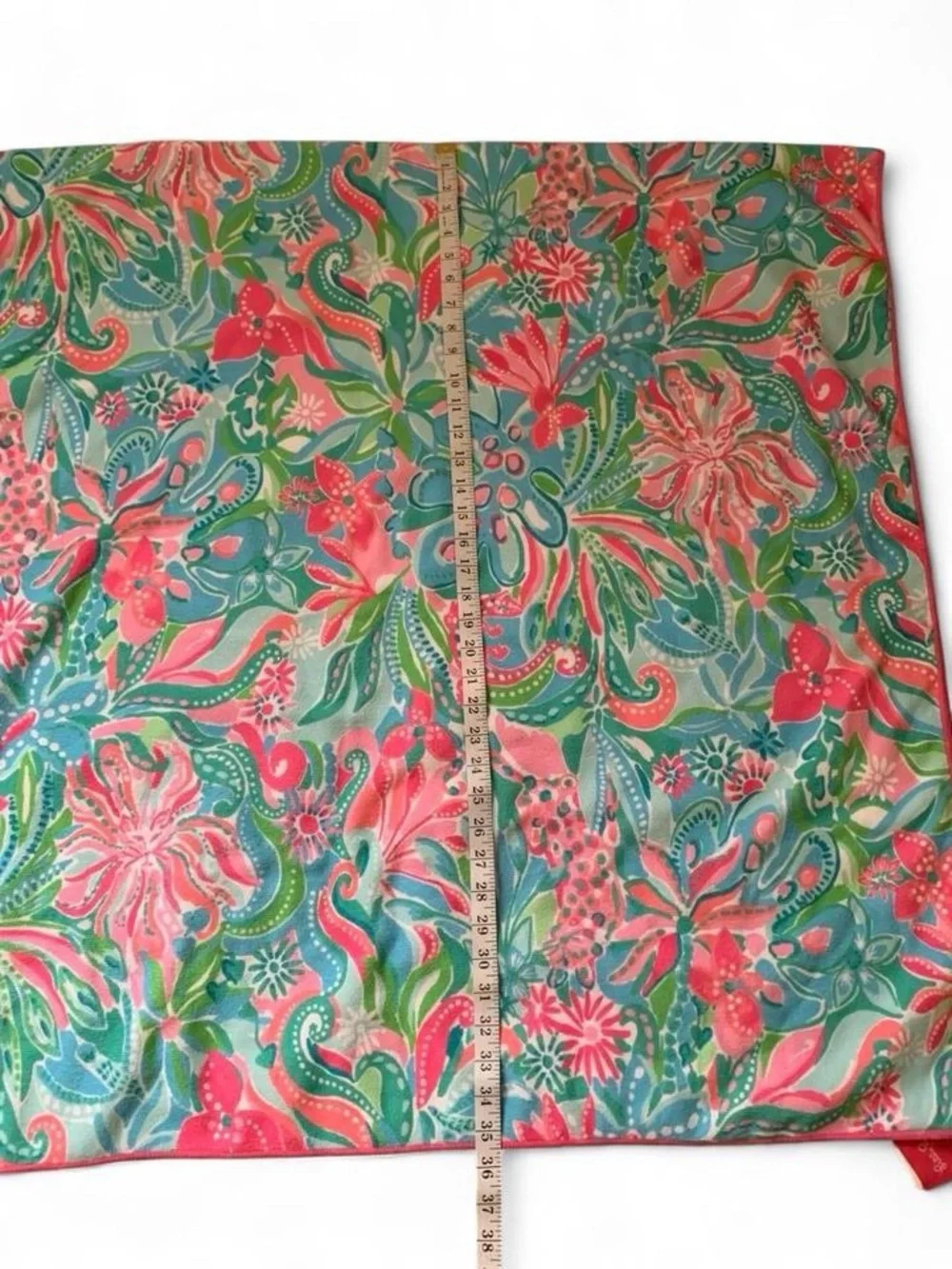 Lilly Pulitzer Microfiber Beach Towel Pink Green Paisley Floral